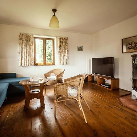 Cottage Bara Bozanov ภายนอก รูปภาพ