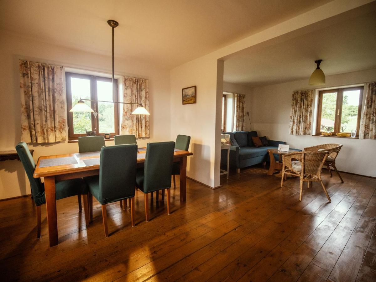 Cottage Bara Bozanov ภายนอก รูปภาพ