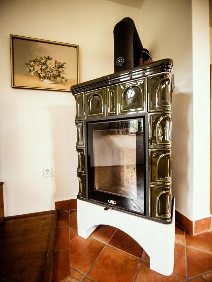 Cottage Bara Bozanov ภายนอก รูปภาพ